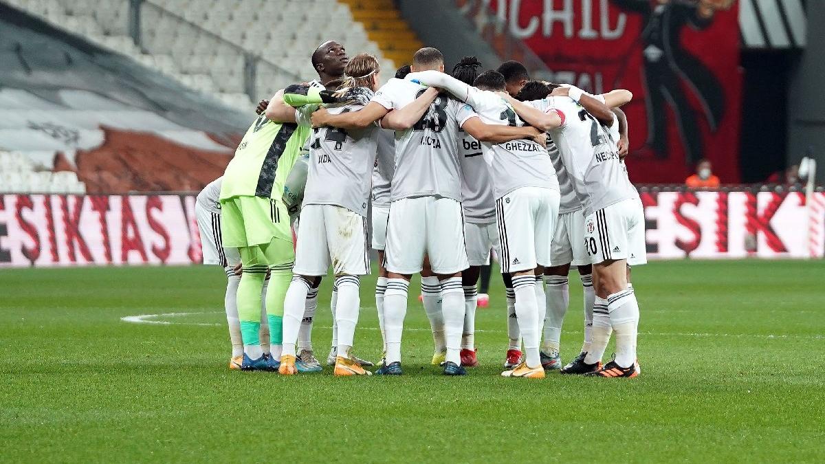 Beşiktaş İstanbul'da kalacak! 8 maçın 7'si...