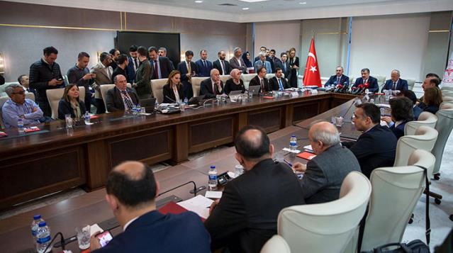 Bilim Kurulu toplantısı başladı! Gündemde 3 konu başlığı var