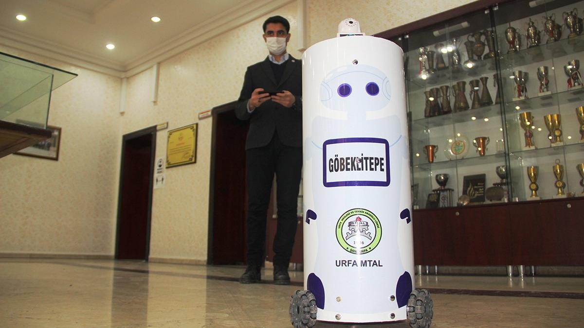 Corona hastalarına robotlar müdahale edecek