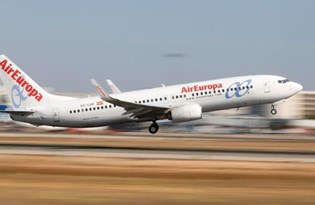 IAG, havayolu şirketi Air Europa'yı 500 milyon euroya satın alıyor