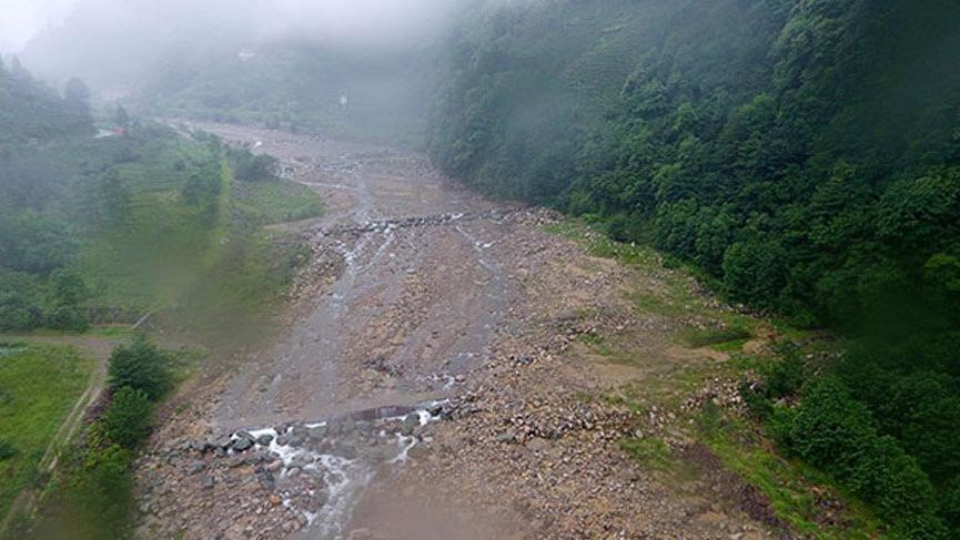 Rize'de Gürgen Deresi HES'ler yüzünden kurudu