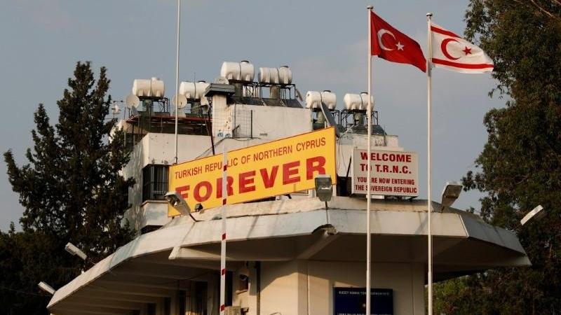 KKTC'de 15 Şubat'a kadar sokağa çıkma yasağı ilan edildi