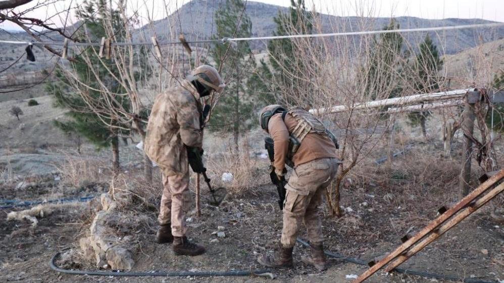 Diyarbakır'da Tırpan-2 uyuşturucu operasyonu