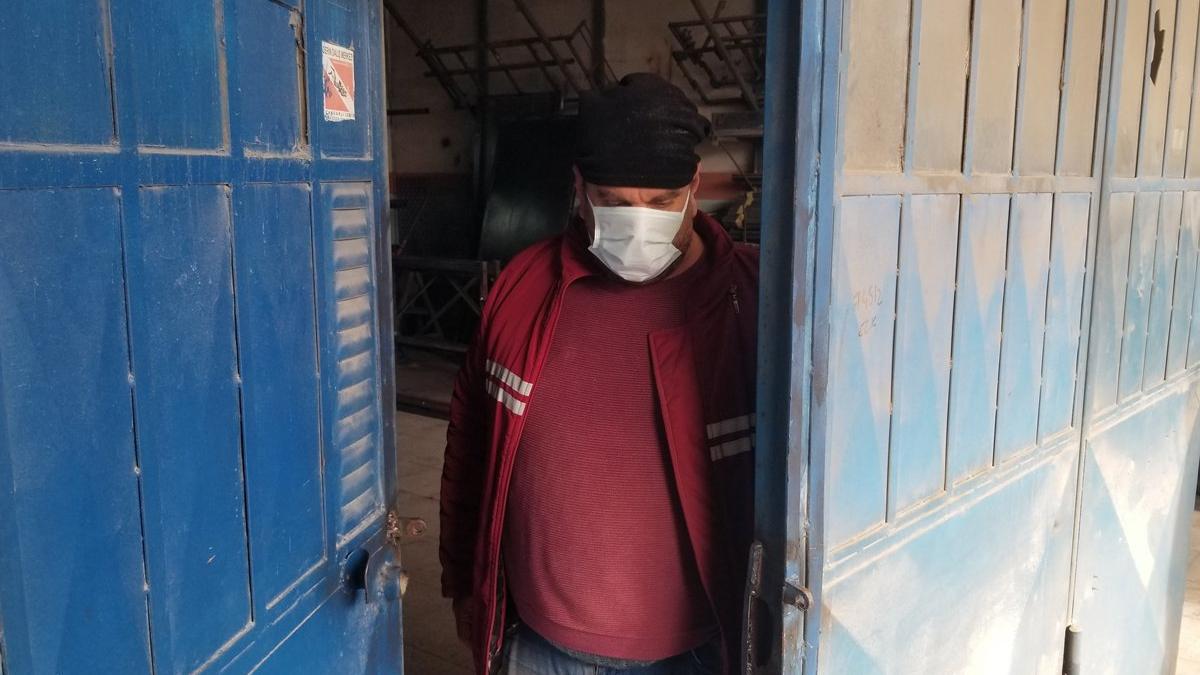 Mağdur esnaftan hırsıza çağrı: Çaldığın malzemeleri getir ben alayım