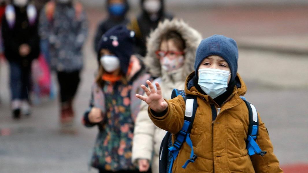 Bilim Kurulu Üyesi Yavuz: Türkiye'de yaygınlaşan İngiltere varyantı, okulların açılmasını öteledi