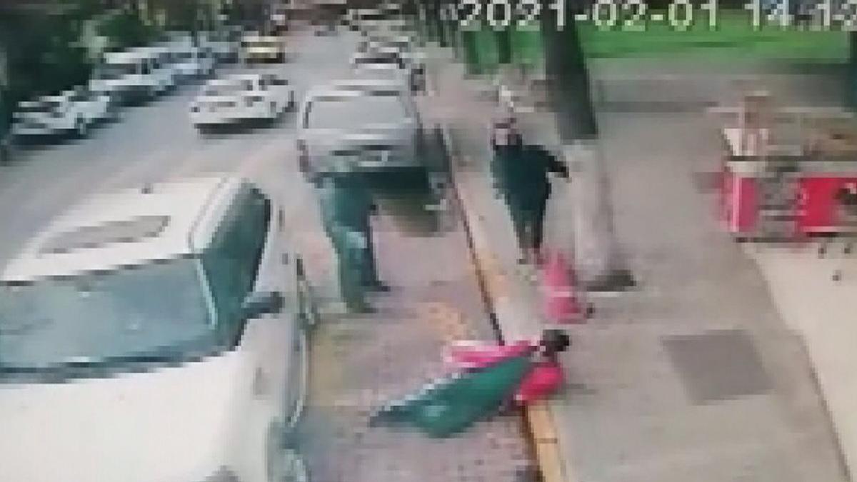 İş adamına silahlı saldırı! Dehşet anları kamerada