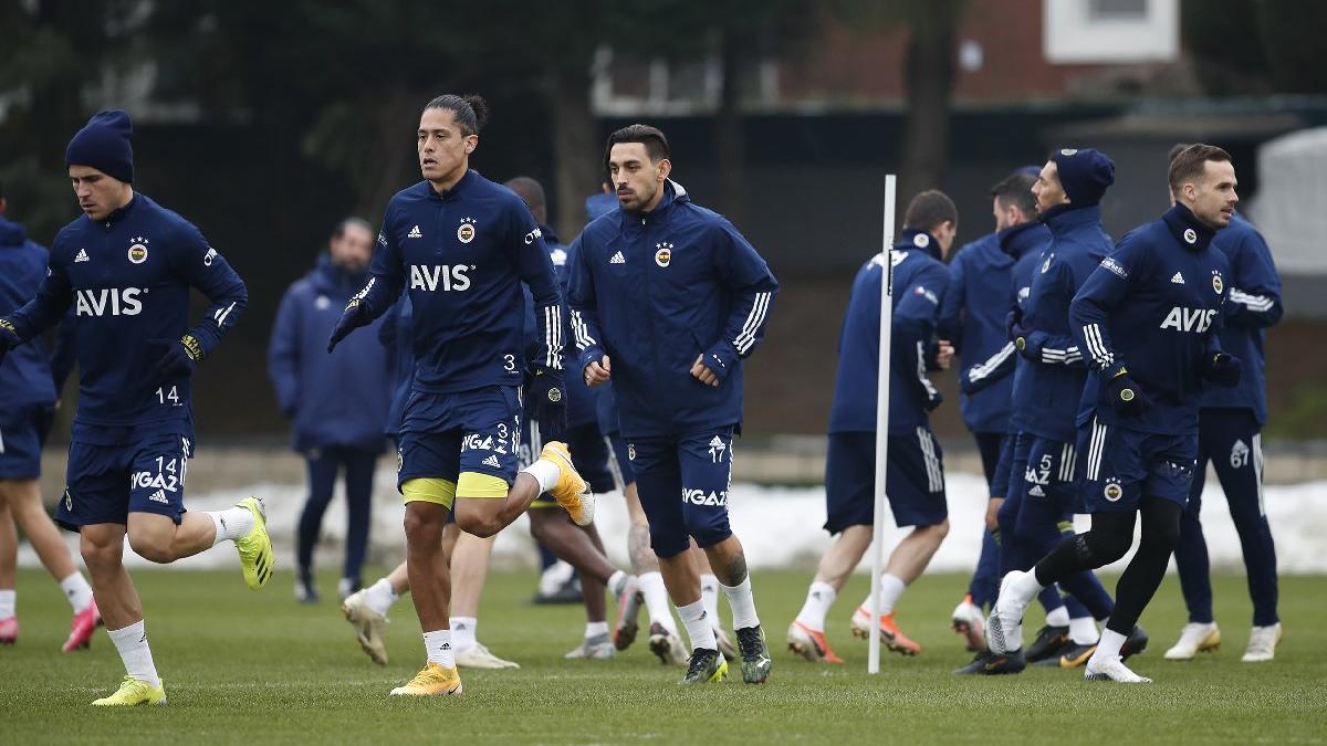 Fenerbahçe'den İrfan Can Kahveci ve Luiz Gustavo açıklaması