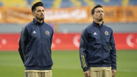 Fenerbahçe`de iki hayal kırıklığı: Jose Sosa ve Mert Hakan Yandaş