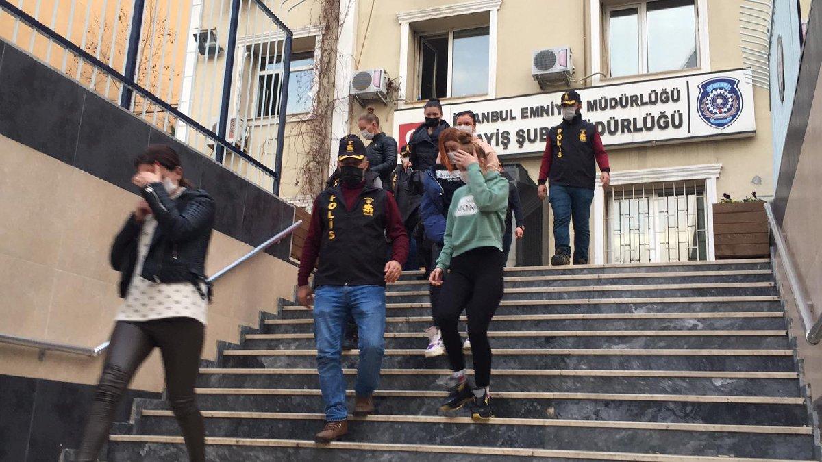 Kataloglu fuhuş çetesine operasyon