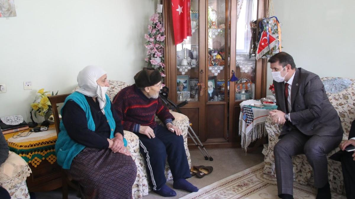 Emekli çift 'gönül rahatlığıyla' camiye 5.3 milyon bağışladı