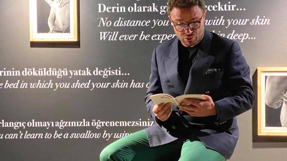 Otel hakkında yıkım kararı çıkartan yazara silahlı saldırı