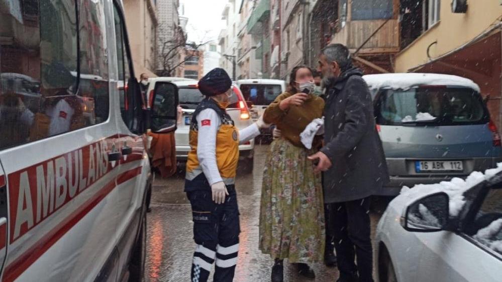 Karı kocanın hediye kavgası kanlı bitti