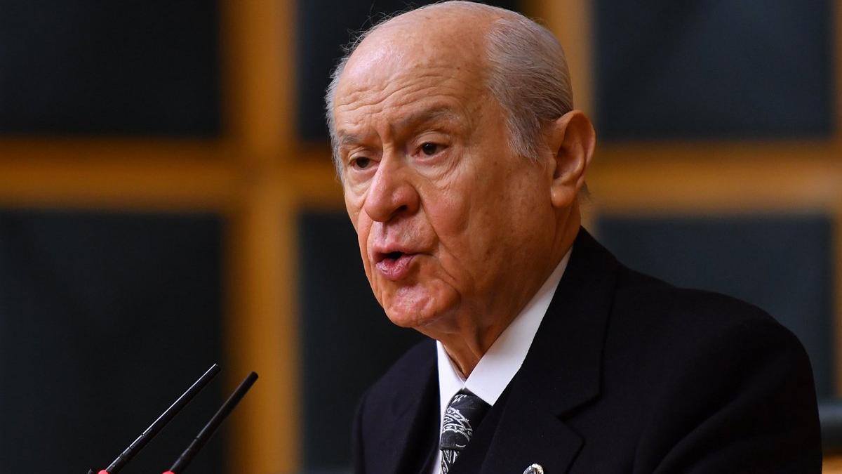 Bahçeli'den Enis Berberoğlu açıklaması