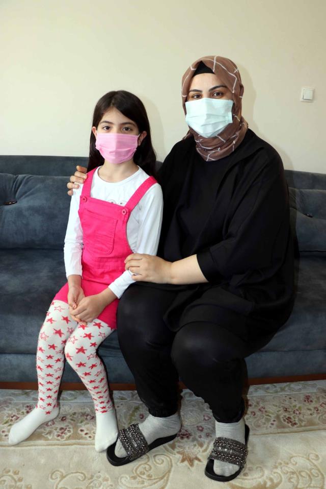 Korona geçiren çocuklarda ölümcül MIS-C tehlikesi! Prof. Dr. Ceyhan belirtileri sıralayıp uyardı