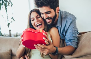 Burçlara göre hediye önerileri (14 Şubat 2021 Sevgililer Günü)