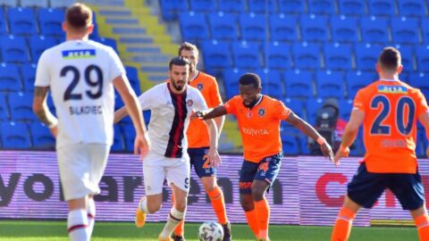 Medipol Başakşehir, Karagümrük karşısında dibe vurdu