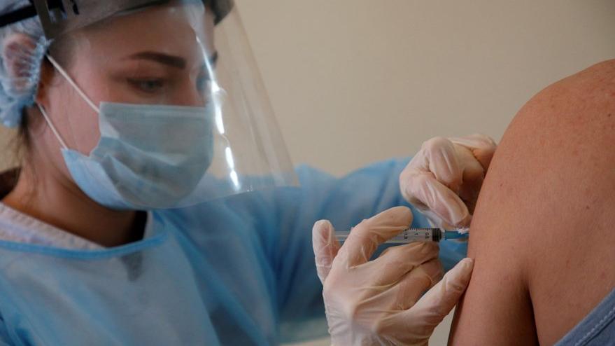 Rusya'nın corona virüsü aşısının etkisi açıklandı