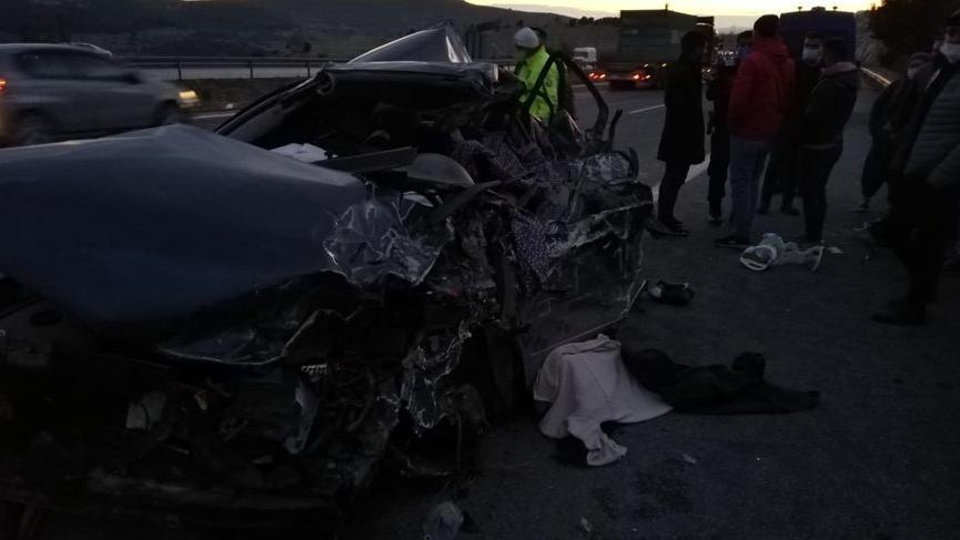 Son dakika... Mersin'de korkunç kaza: 5 ölü, 1 ağır yaralı