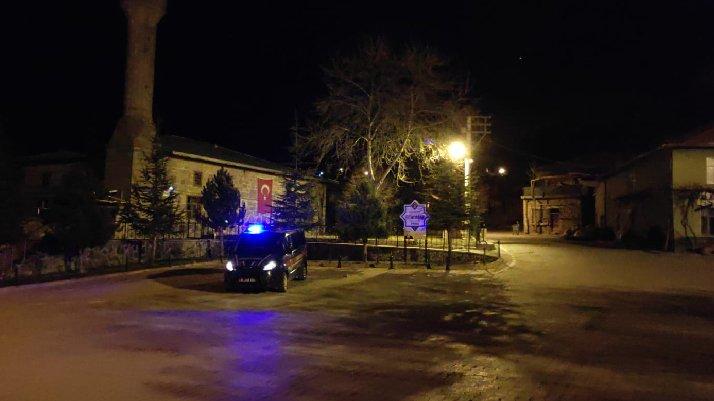 Konya'da bir mahallede mutasyonlu virüs karantinası