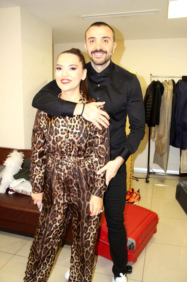 Okan Kurt koronavirüse yakalanınca Demet Akalın evinde karantinaya alındı