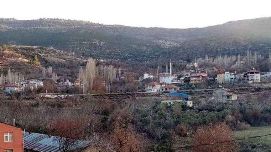 Corona virüsü vakalarının arttığı köy karantinaya alındı