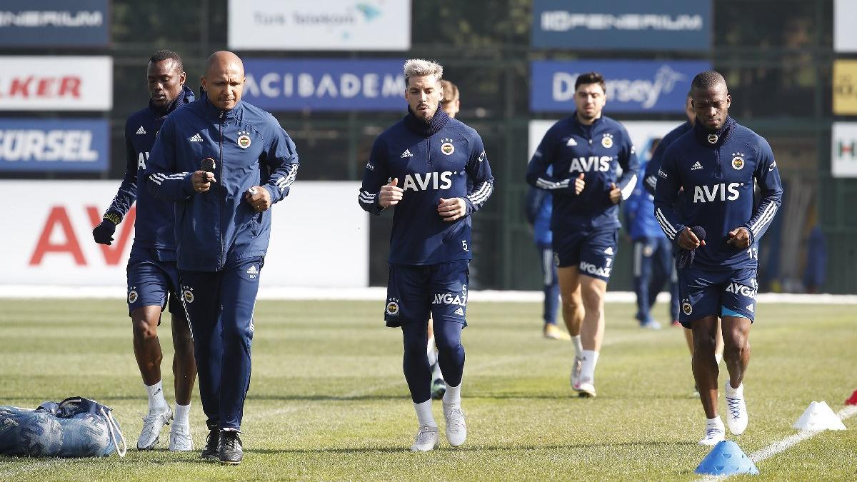 Fenerbahçe'de Trabzonspor maçı öncesi son durum: İrfan Can ve Luiz Gustavo...