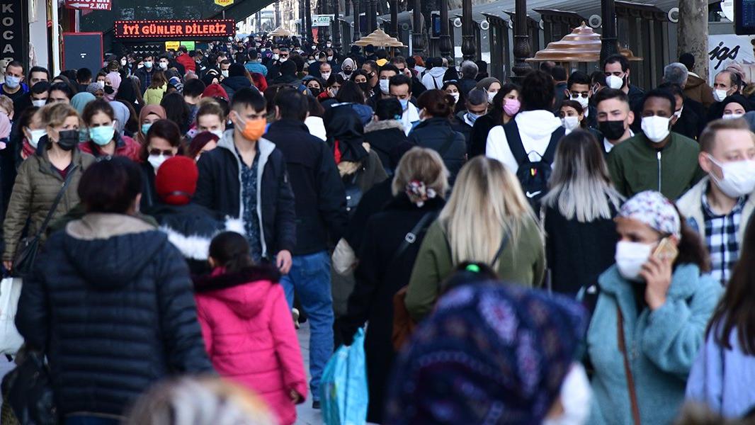 Doç. Dr. Yerlikaya: Corona virüsü varyantları daha bulaşıcı