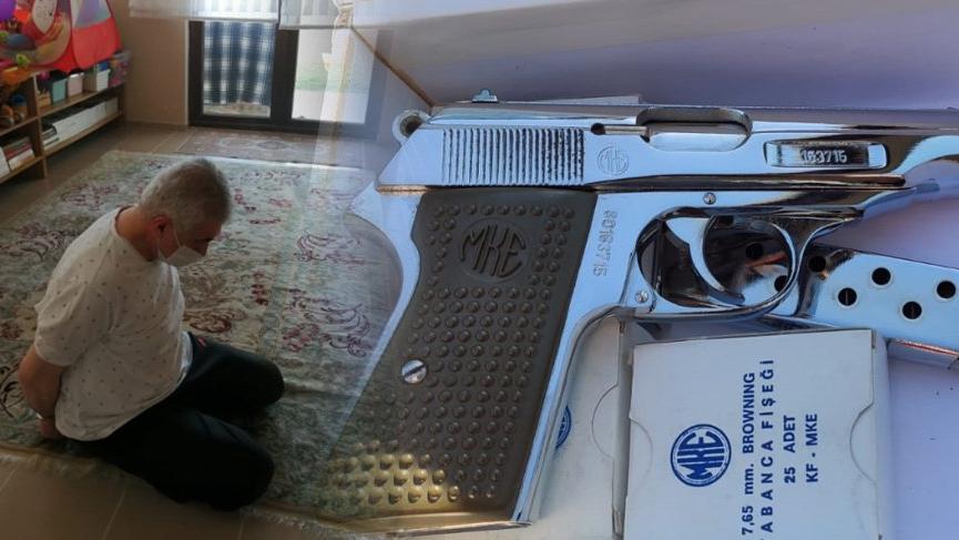 FETÖ'den aranan dernek başkanı ile eşi lüks villada yakalandı