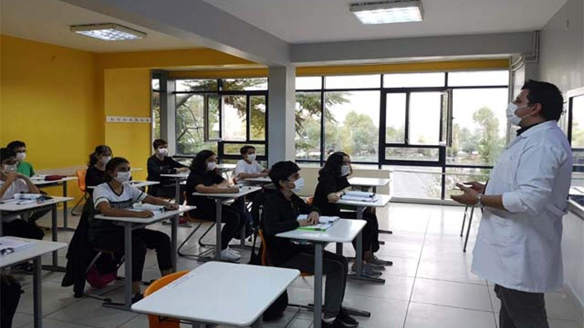 Erdoğan'dan yüz yüze eğitim açıklaması! Okulların açılacağı tarih belli oldu