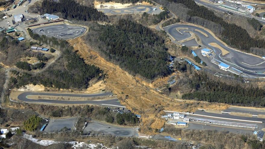 Japonya'da korkunç deprem: Yüzlerce yaralı var