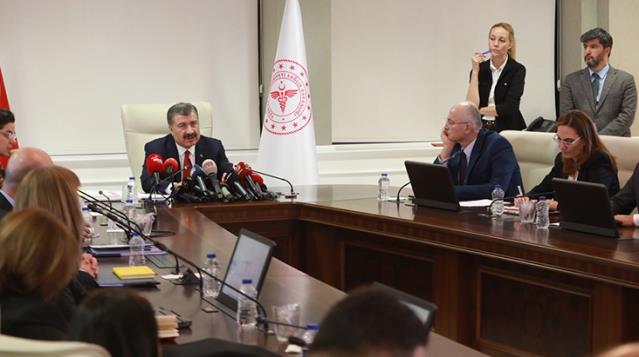 Son Dakika: Bakan Koca, Koronavirüs Bilim Kurulu sonrası açıklama yapıyor