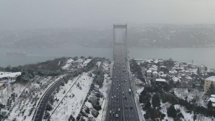 İstanbul Valiliği'nden soğuk hava ve kar yağışı uyarısı
