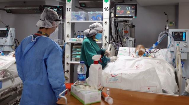 Son Dakika: Türkiye'de 11 Şubat günü koronavirüs nedeniyle 94 kişi vefat etti, 7 bin 590 yeni vaka tespit edildi