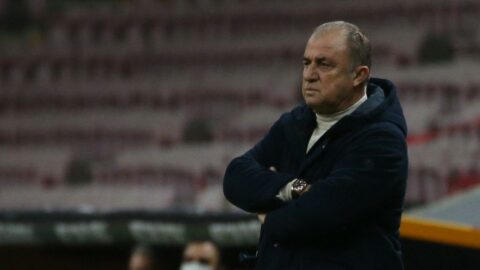 Fatih Terim'den 2 değişiklik