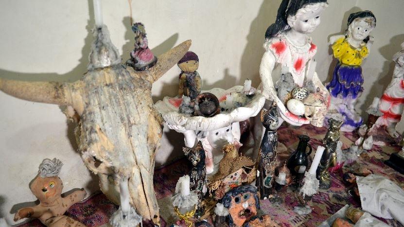 Ankara'da Suriyeli büyücü çetesi çökertildi