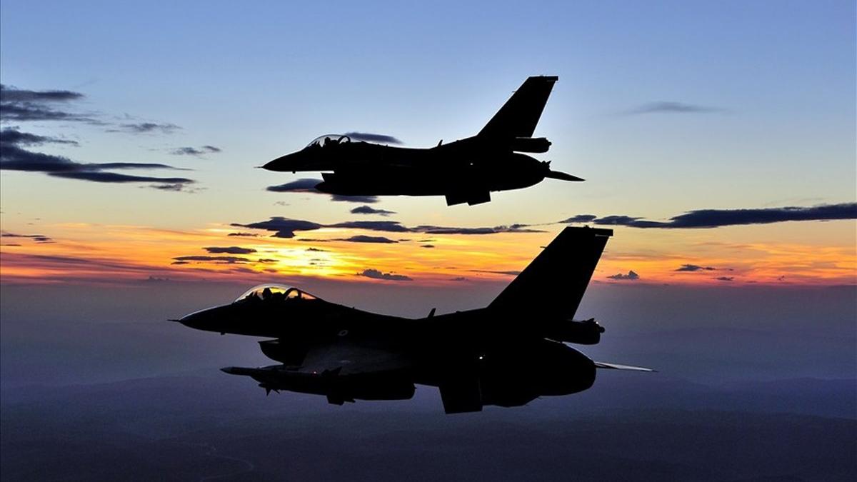 TSK Gara'da 'Pençe Kartal-2 Harekatı'nı başlattı