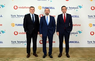Turkcell, Türk Telekom ve Vodafone'dan yerli uygulamalar için işbirliği