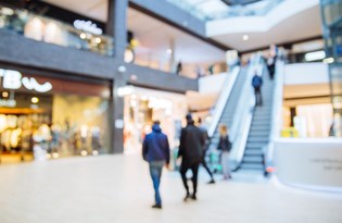 Yargıtay'dan emsal karar: İş arkadaşını öpmek kovulma sebebi