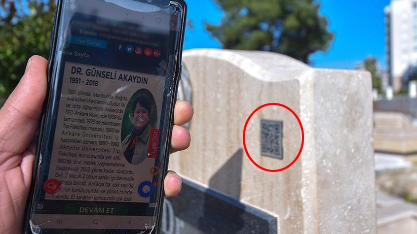 Mezar taşlarında yeni dönem: Dua, resim ve yazı yerine karekod sistemi geldi