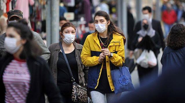 ABD'de tamamen aşılanmış kişiler için kılavuz yayınlandı! Maske ve mesafe kalkıyor
