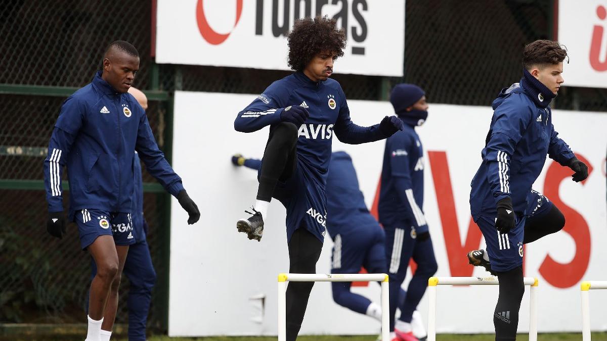 Fenerbahçe'nin Konyaspor kadrosu açıklandı! Luiz Gustavo döndü...