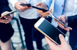 Dünyanın en büyük üçüncü akıllı telefon üreticisi 30 milyon dolarlık yatırımla Türkiye'de üretime başlıyor