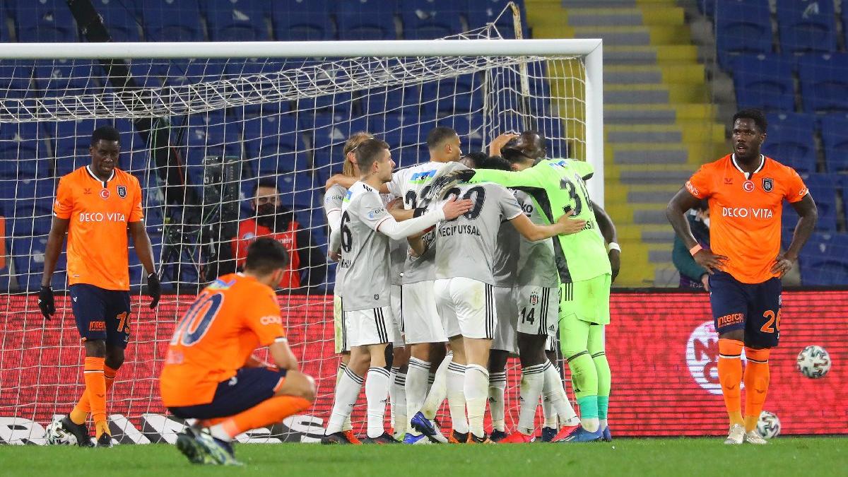 Top oyunda kaldı Başakşehir Beşiktaş maçı nefes kesti! İzleyiciyi sürükleyen istatistik...