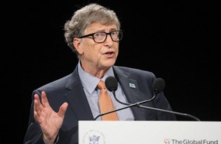 Bill Gates’ten mutasyona karşı üçüncü doz aşı uyarısı
