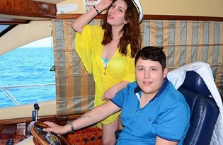 Çiftlik Bank firarisi Mehmet Aydın'ın el konulan yatı satıldı