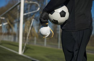 Corona virüs etkisi: Futbol kulüplerinin gelir kaybı 2 milyar euro