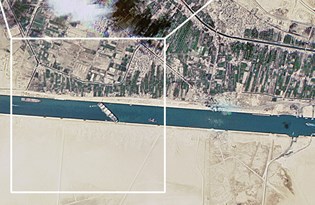 Süveyş Kanalı'nı kapatan geminin pervane ve dümeni çalıştı