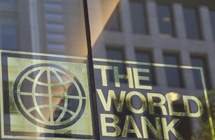 Dünya Bankası’ndan uyarı: Aşı politikaları küresel büyümeyi yarı yarıya azaltabilir