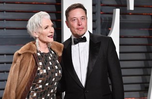 Maye Musk: Elon olmak, baskı altında olmak demek