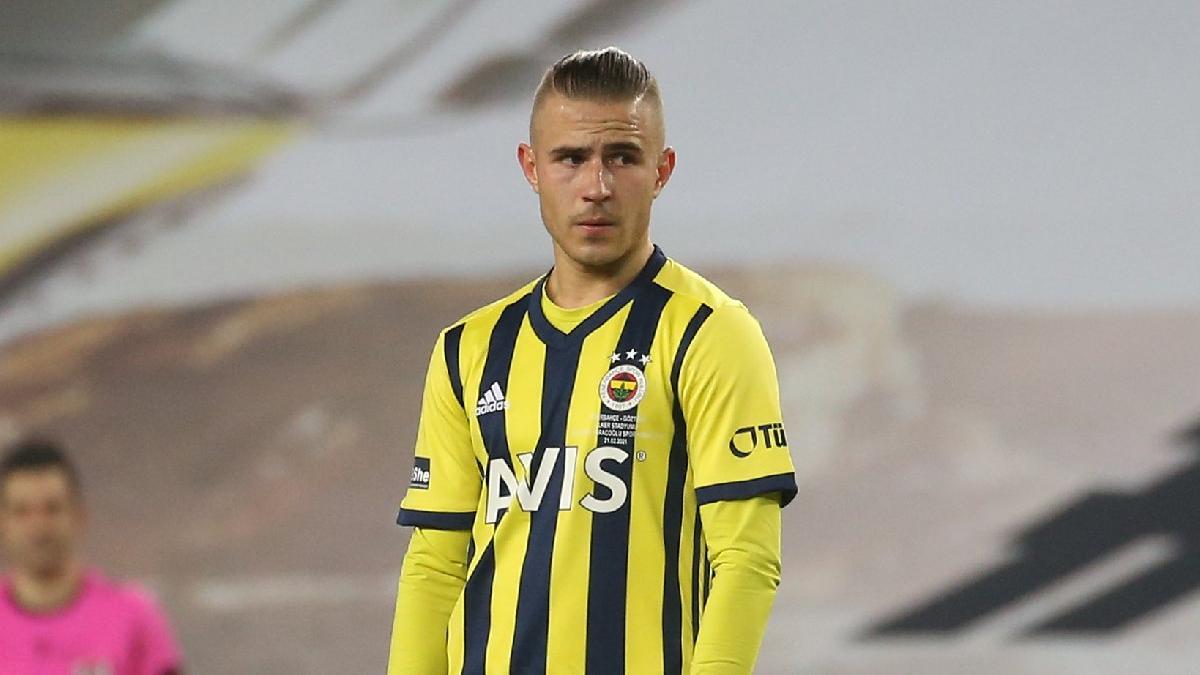 Fenerbahçe'ye Pelkas'tan kötü haber! Hastaneye götürüldü